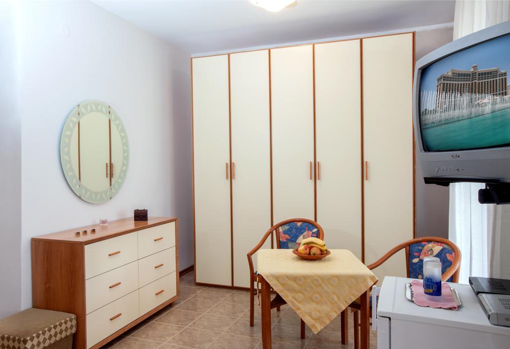 B&B Moderno Fažana Chambre photo